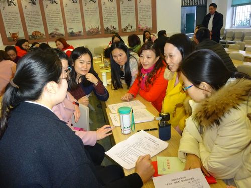 许昌市文化街小学外出学习分享会